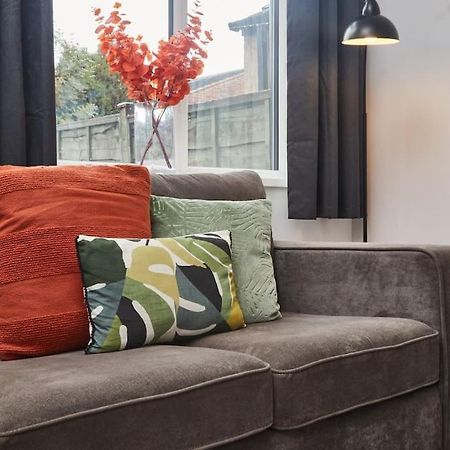 Normanton Haw Hill House - Modern 4 Bedアパートメント エクステリア 写真