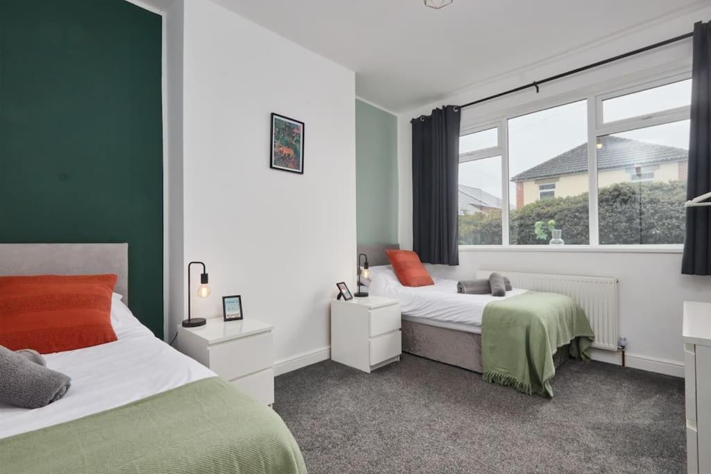 Normanton Haw Hill House - Modern 4 Bedアパートメント エクステリア 写真